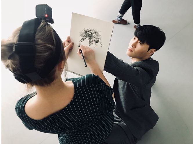 잠 못 드는 개구리